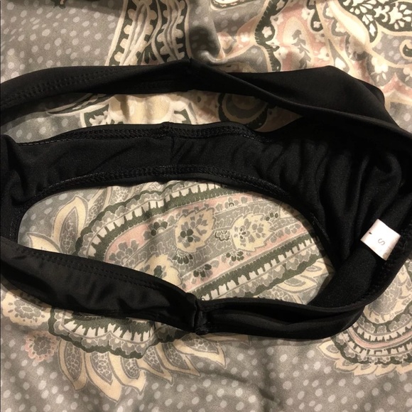 ❌ SOLD Bow bikini bottoms - Picture 3 of 3